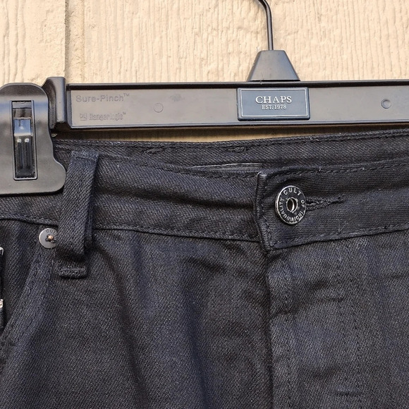 Cult of Individuality Logan Short Jean Shorts Men 38 Black Raw Hem Button Fly - Picture 4 of 11